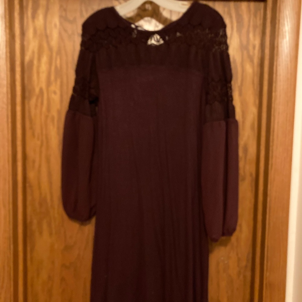 Maurices Maroon Dress with lacey sleeves and lace.  Size M.